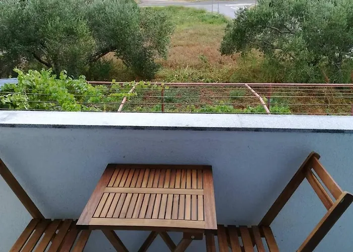 With Parking Space Kraj, Pasman - 22566 * Ткон